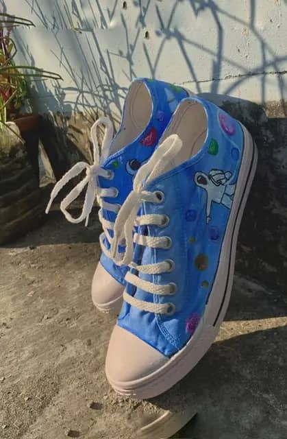 JWalks Footwear - Photo 9